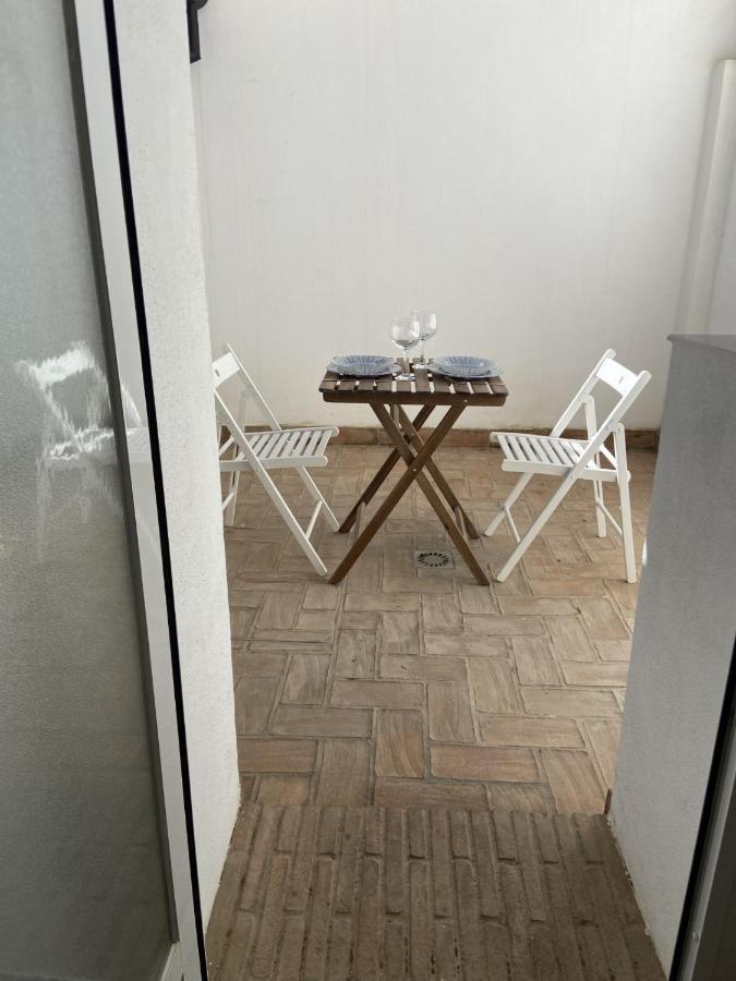 Apartamento Con Garaje Y Patio Apartment Ронда Екстериор снимка